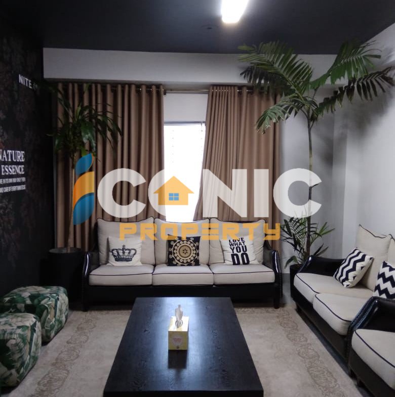 Residential Building for Rent in Niketon