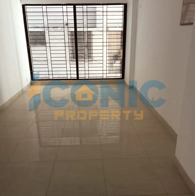 Modern 1750 SQFT Flat for Sale in Prime Mohammadpur Location!