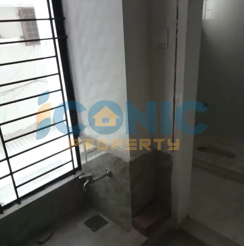 Modern 1750 SQFT Flat for Sale in Prime Mohammadpur Location!