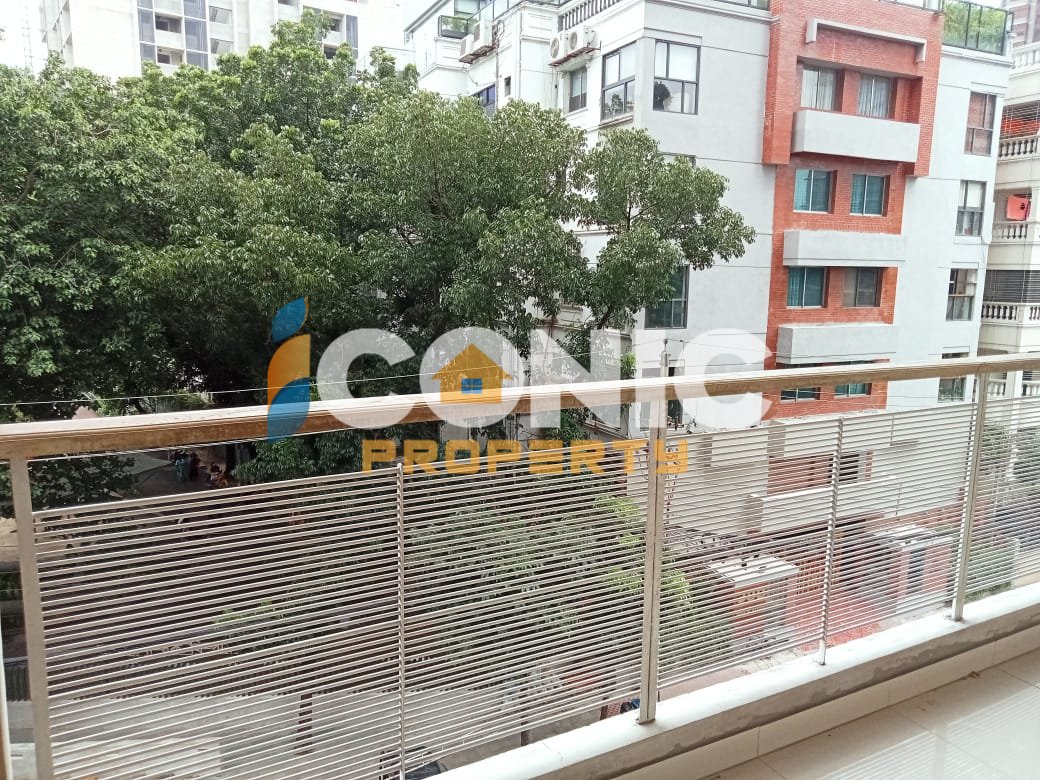 Elegant Flat for Rent in Banani Prime Location – 2350 Sq Ft