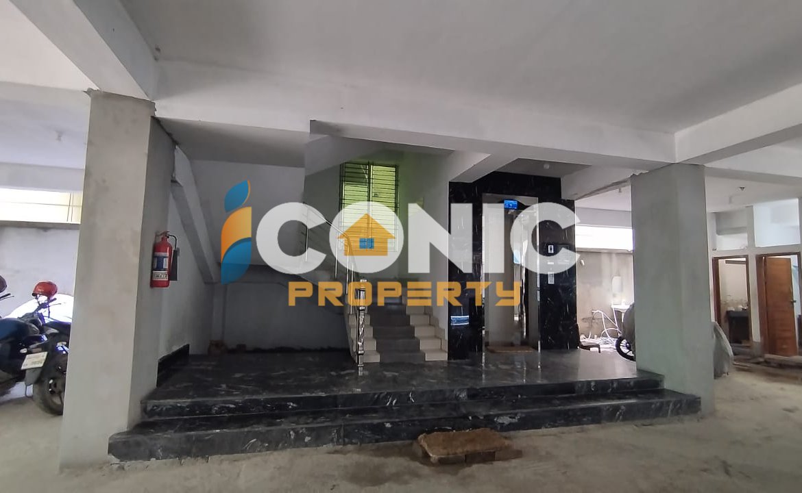 Luxury Flat for Sale in Mohakhali DOHS – 2700 sq. ft.