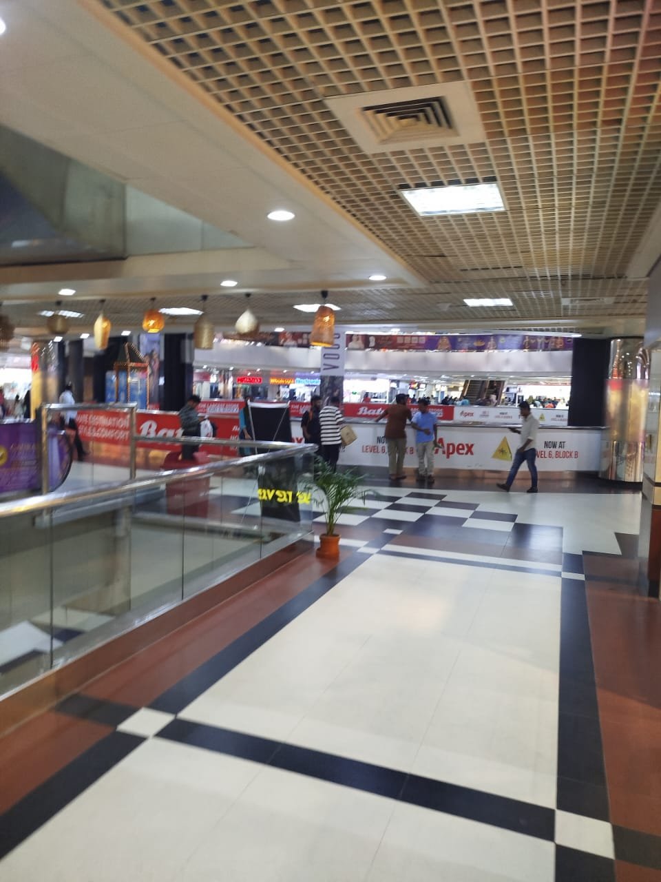 Commercial Shops for Sale in Bashundhara City Mall – Space with Ongoing Rent